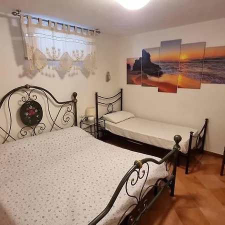 - Esclusiva A Un Soffio Dal Mare