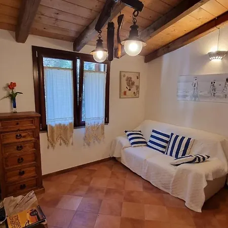 - Esclusiva A Un Soffio Dal Mare Villa Valledoria (Sardinia)